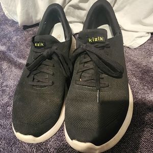 kizik slip on sneaker
